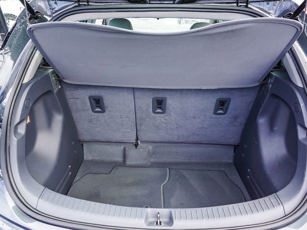 Used 2020 Chevrolet Bolt LT image 24