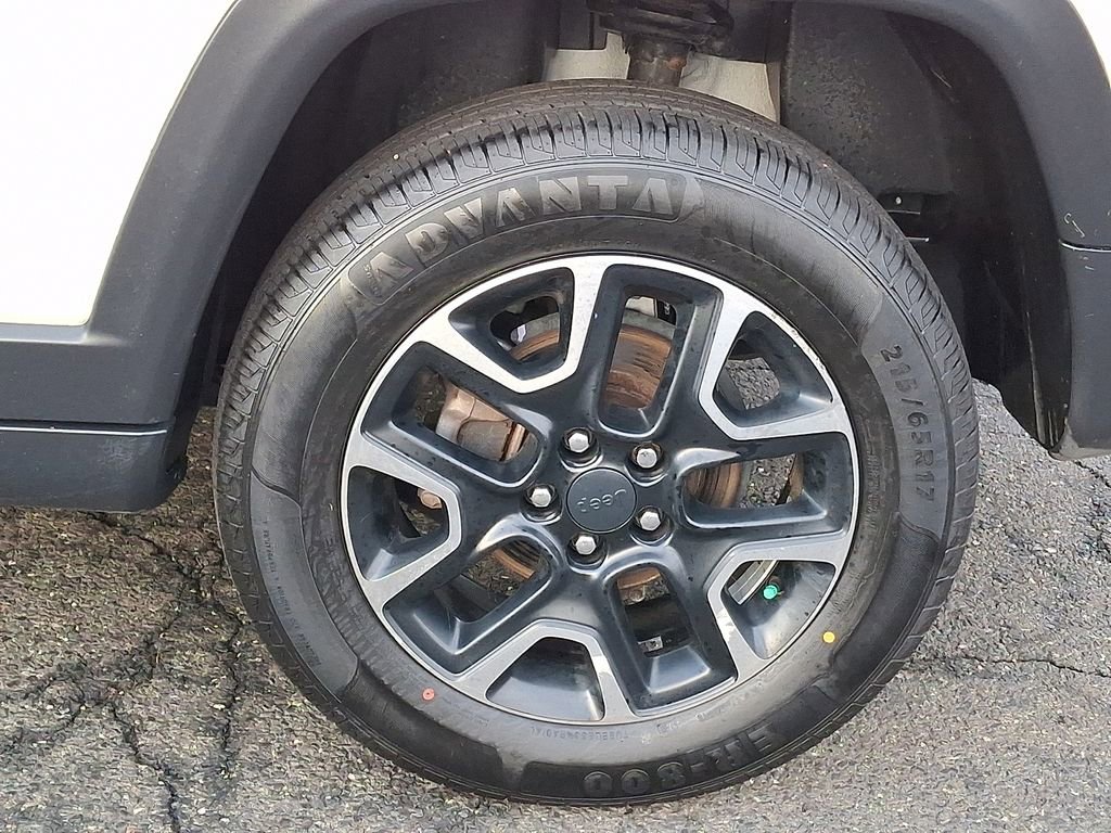 Used 2020 Jeep Compass Trailhawk image 8