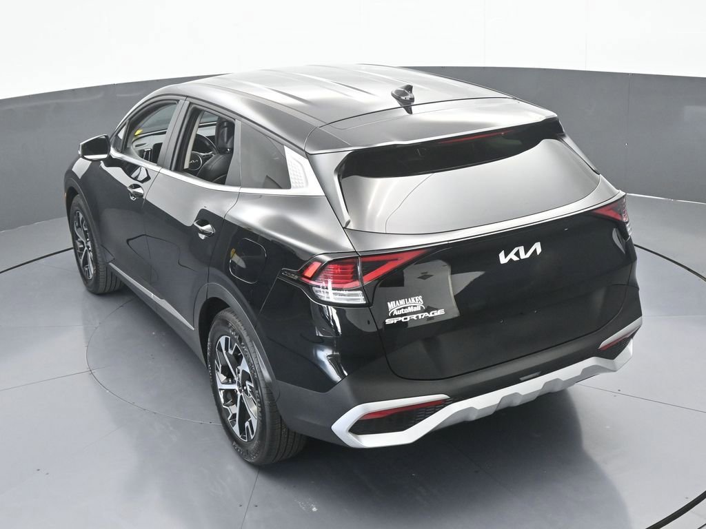 Used 2025 Kia Sportage EX image 51