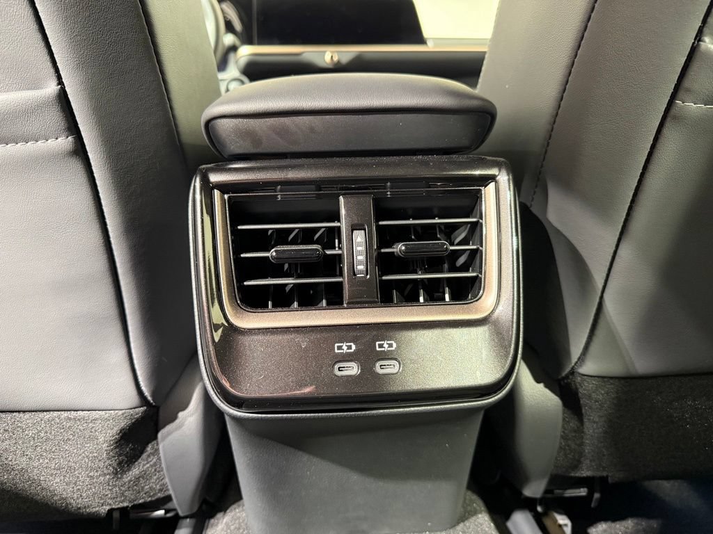 Certified 2026 Toyota Crown Signia AWD/4WD image 20