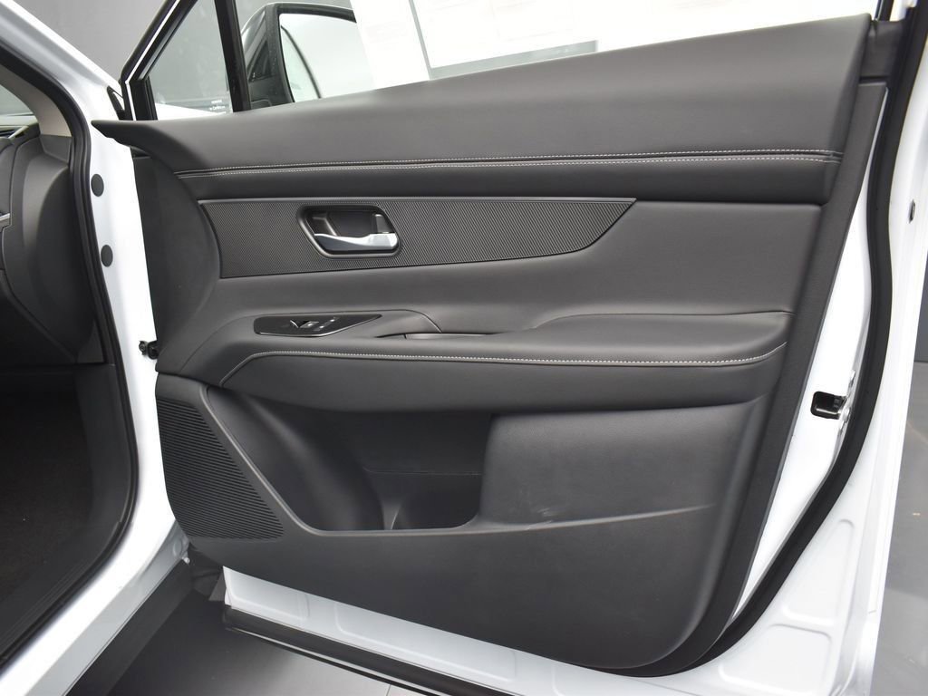 New 2025 Nissan Murano SV image 26