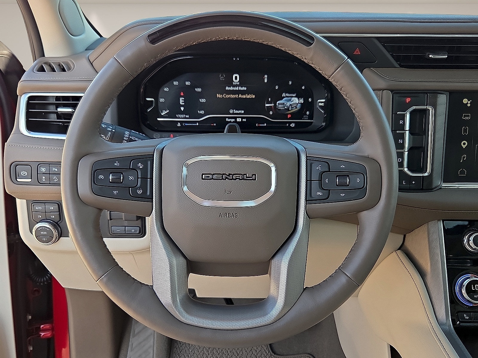 Used 2024 GMC Yukon Denali w/ Denali Reserve Package AWD/4WD image 13