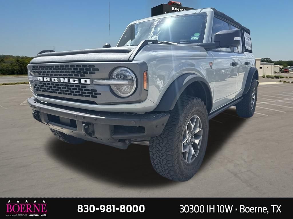 Used 2021 Ford Bronco Badlands AWD/4WD image 3