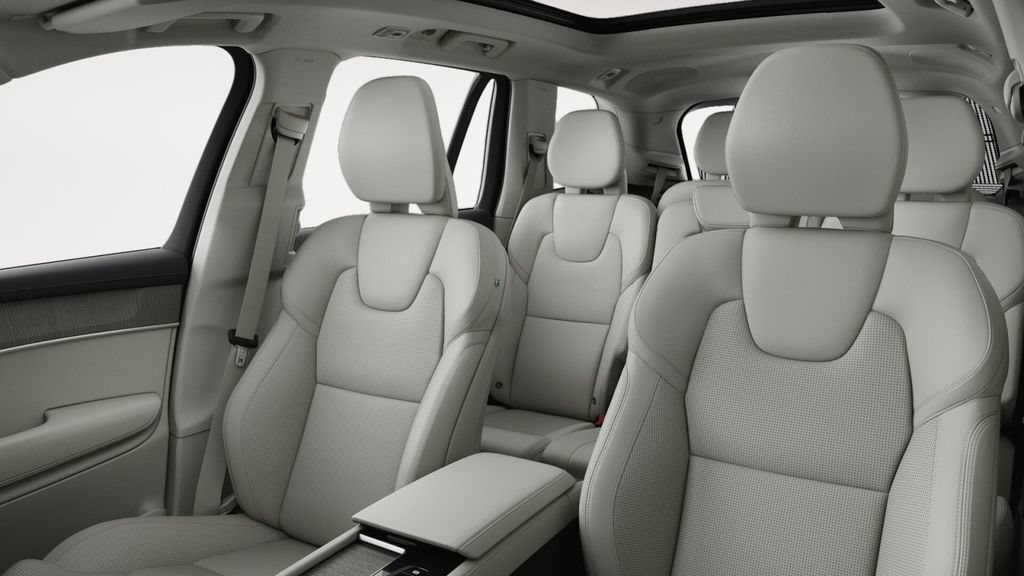 New 2027 Volvo XC90 B6 Ultra AWD/4WD image 7