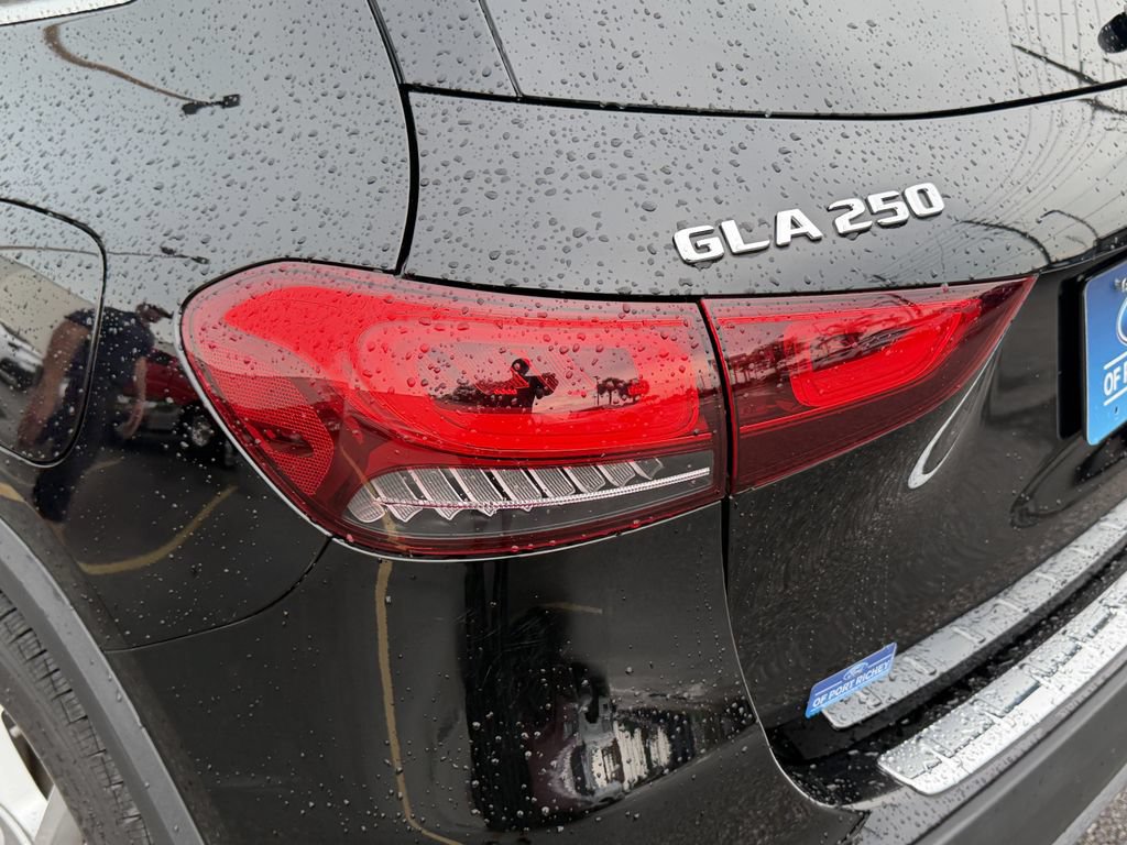 Used 2023 Mercedes-Benz GLA 250 image 12