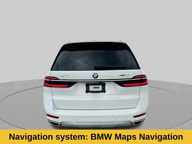 Used 2025 BMW X7 xDrive40i AWD/4WD image 4