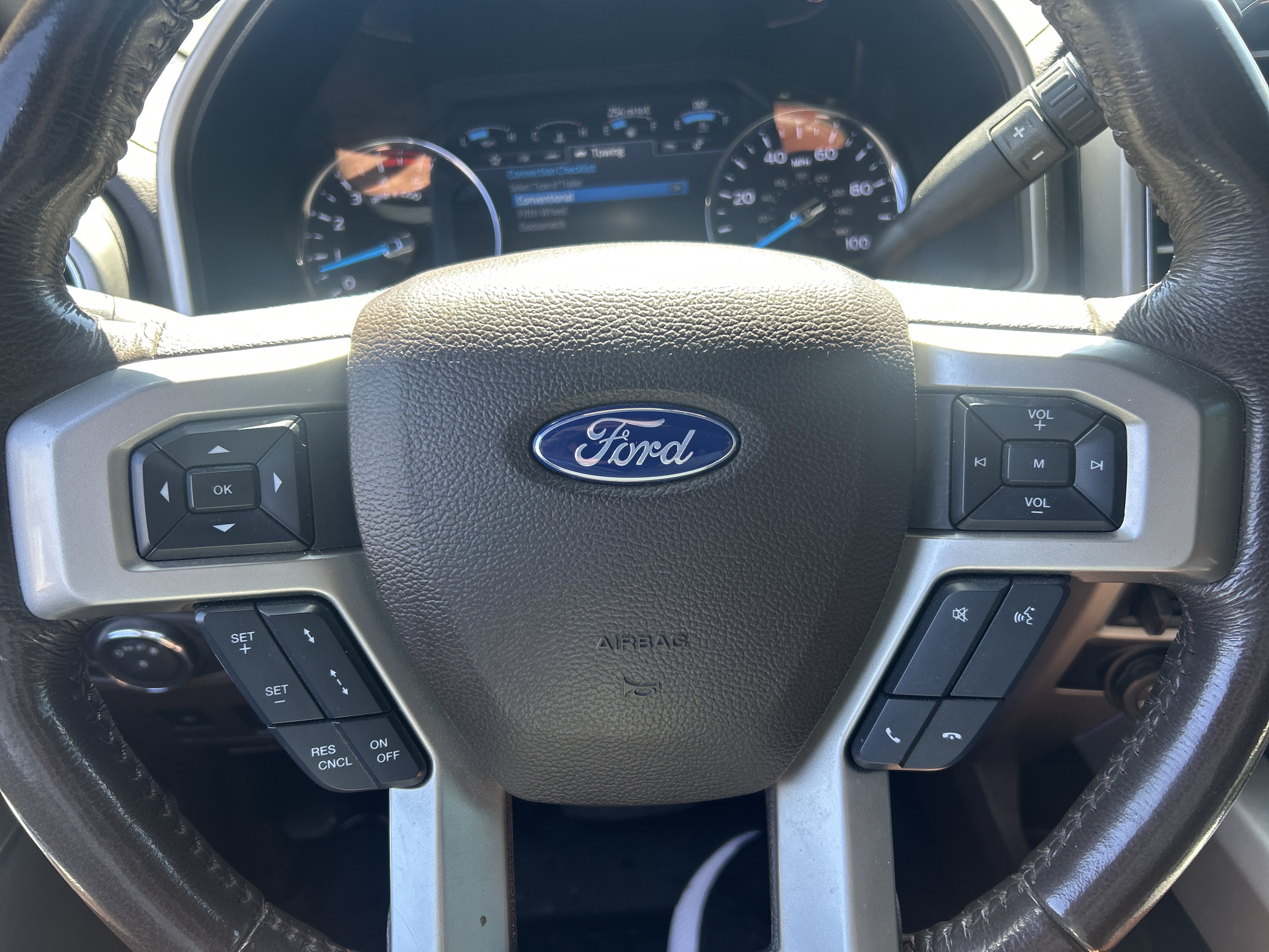 Used 2021 Ford F350 King Ranch w/ King Ranch Ultimate Package AWD/4WD image 24