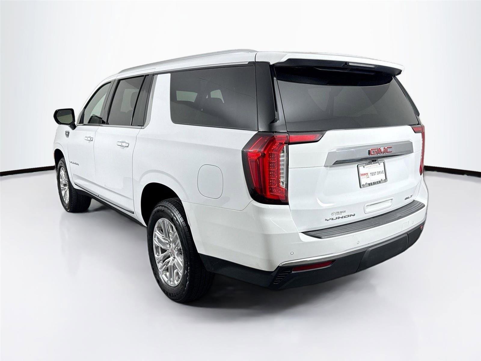 Used 2024 GMC Yukon XL SLT video 2