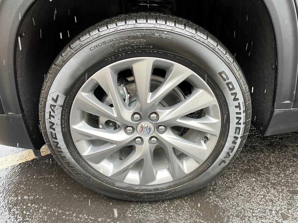 Used 2025 Buick Enclave Preferred image 25