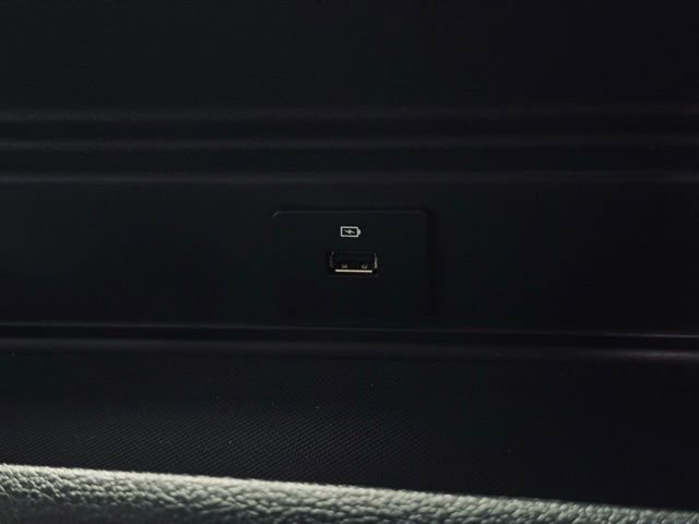 Used 2024 Ford Expedition Max XLT AWD/4WD image 23