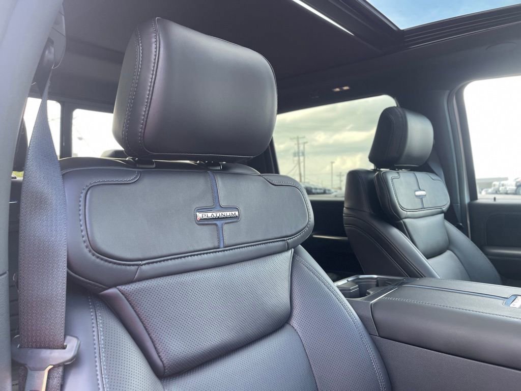 New 2025 Ford F350 Platinum w/ FX4 Off-Road Package image 39