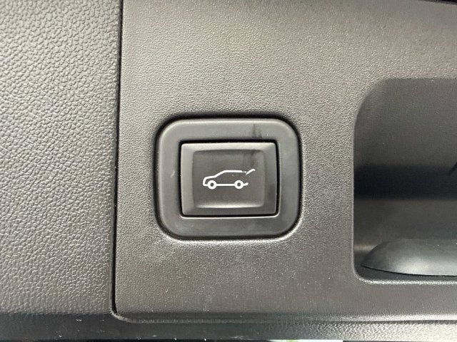 Certified 2023 Cadillac XT5 Premium Luxury AWD/4WD image 28