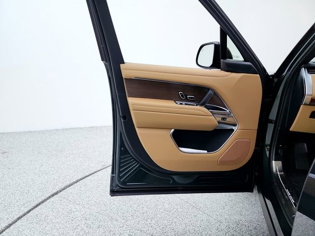 New 2026 Land Rover Range Rover SE AWD/4WD image 27