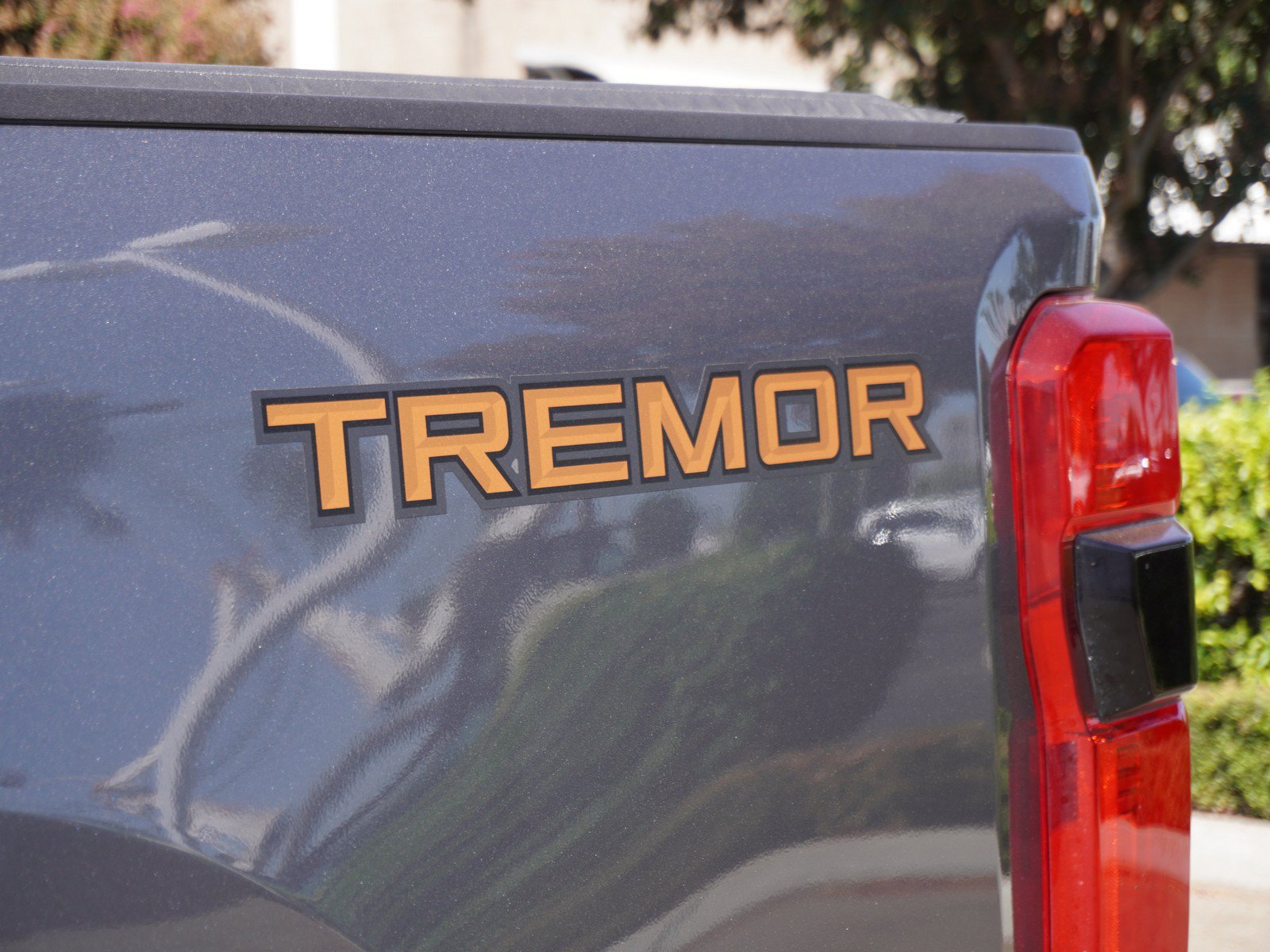 Used 2023 Ford F350 XLT w/ Tremor Off-Road Package AWD/4WD image 11
