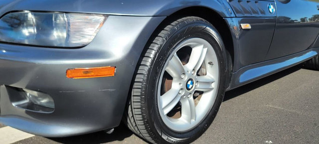 Used 2000 BMW Z3 2.5i image 28