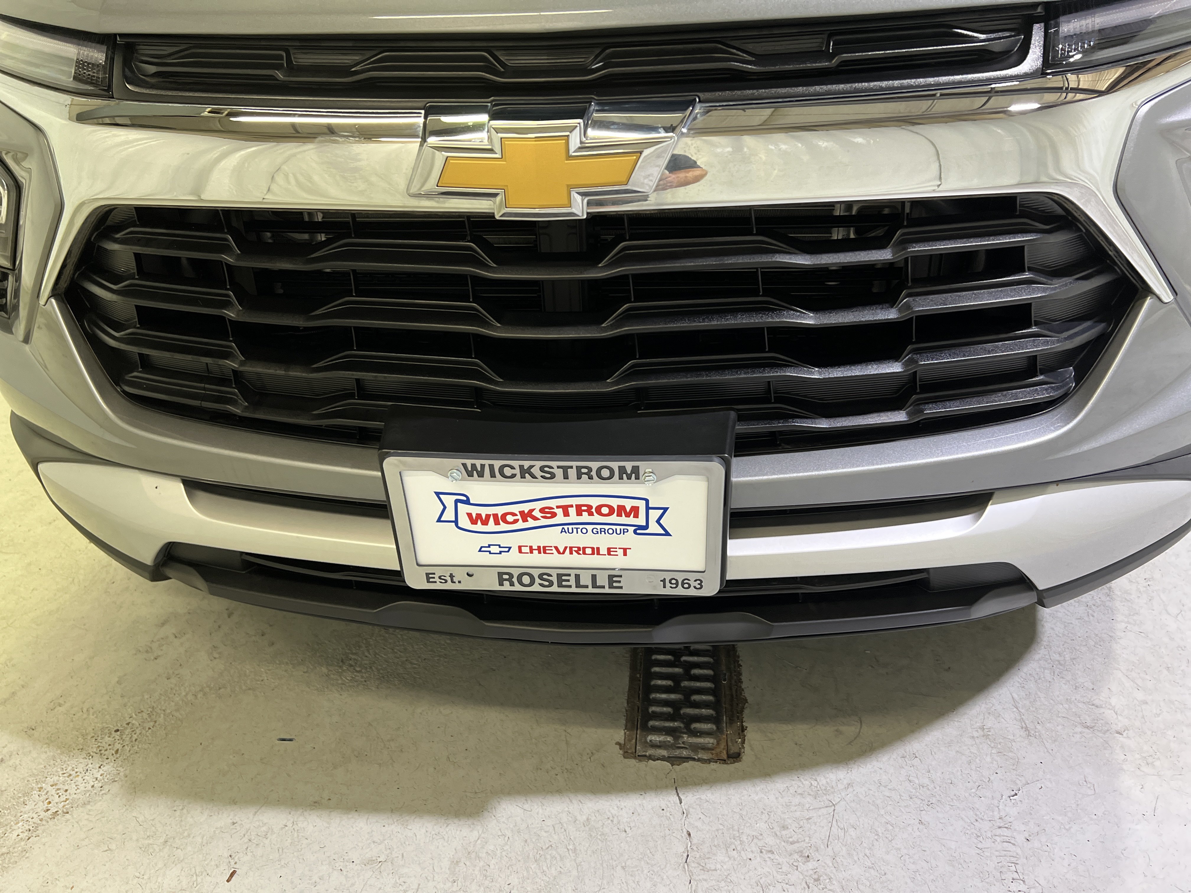 Certified 2025 Chevrolet TrailBlazer LT w/ Convenience Package FWD image 4