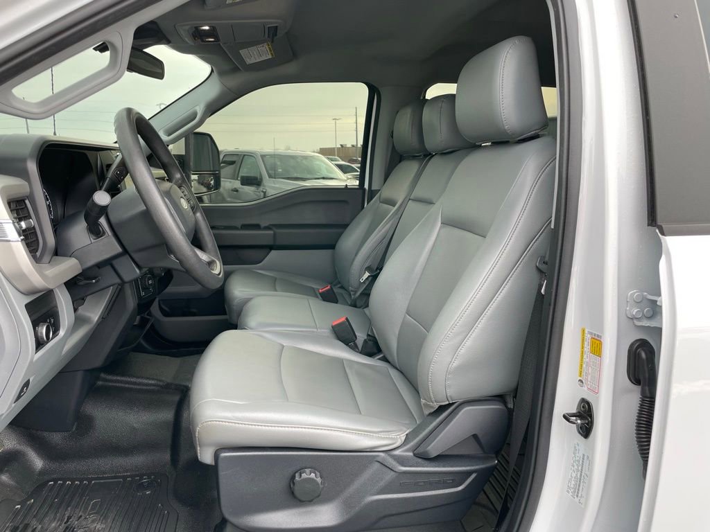 Used 2023 Ford F250 XL w/ FX4 Off-Road Package image 8