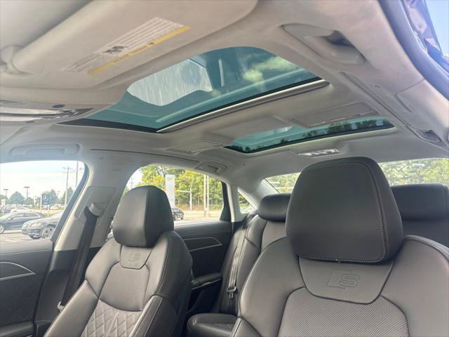 Certified 2023 Audi S8 w/ S8 Comfort Plus Package AWD/4WD image 15