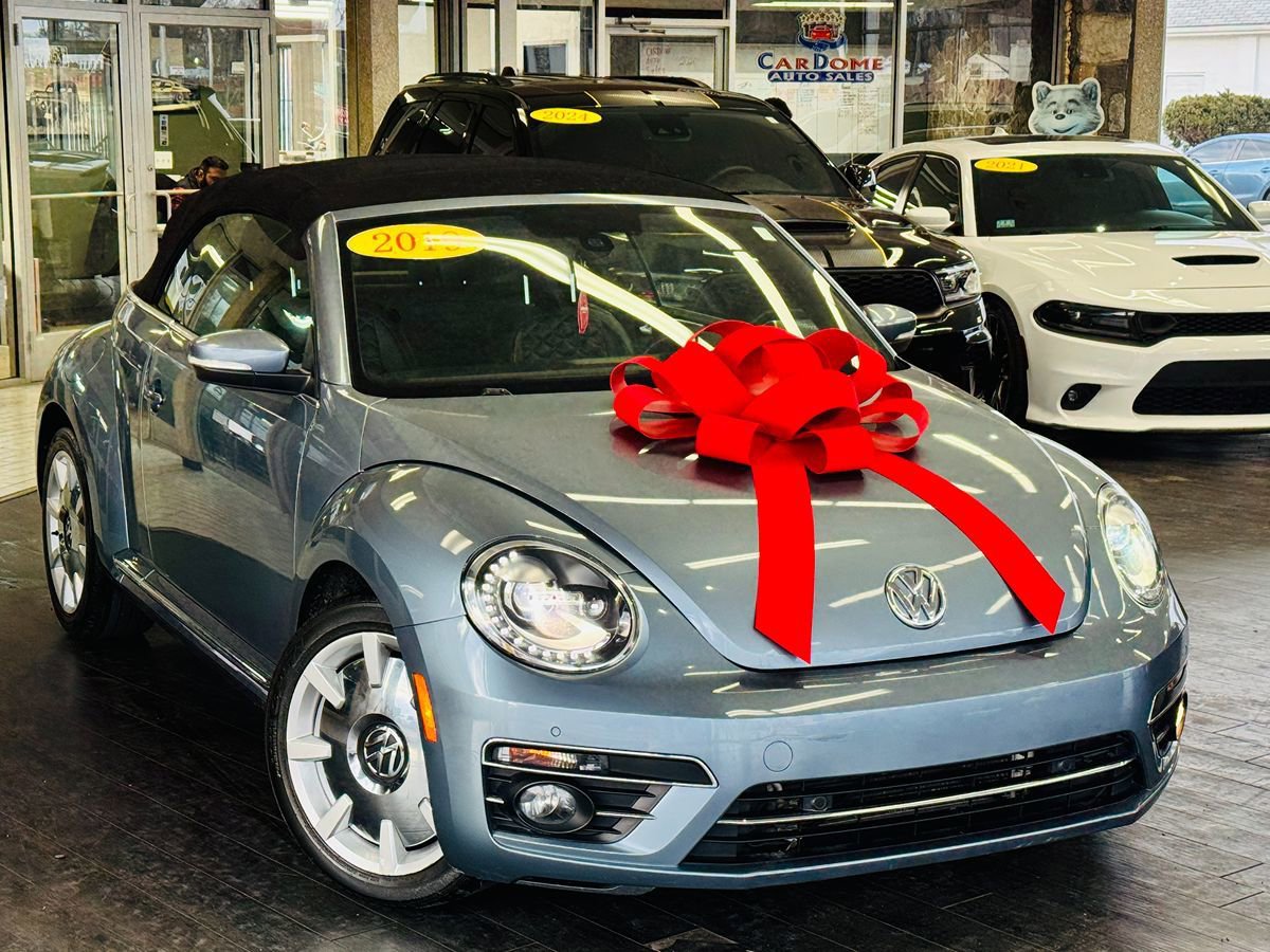 Used 2019 Volkswagen Beetle S image 1