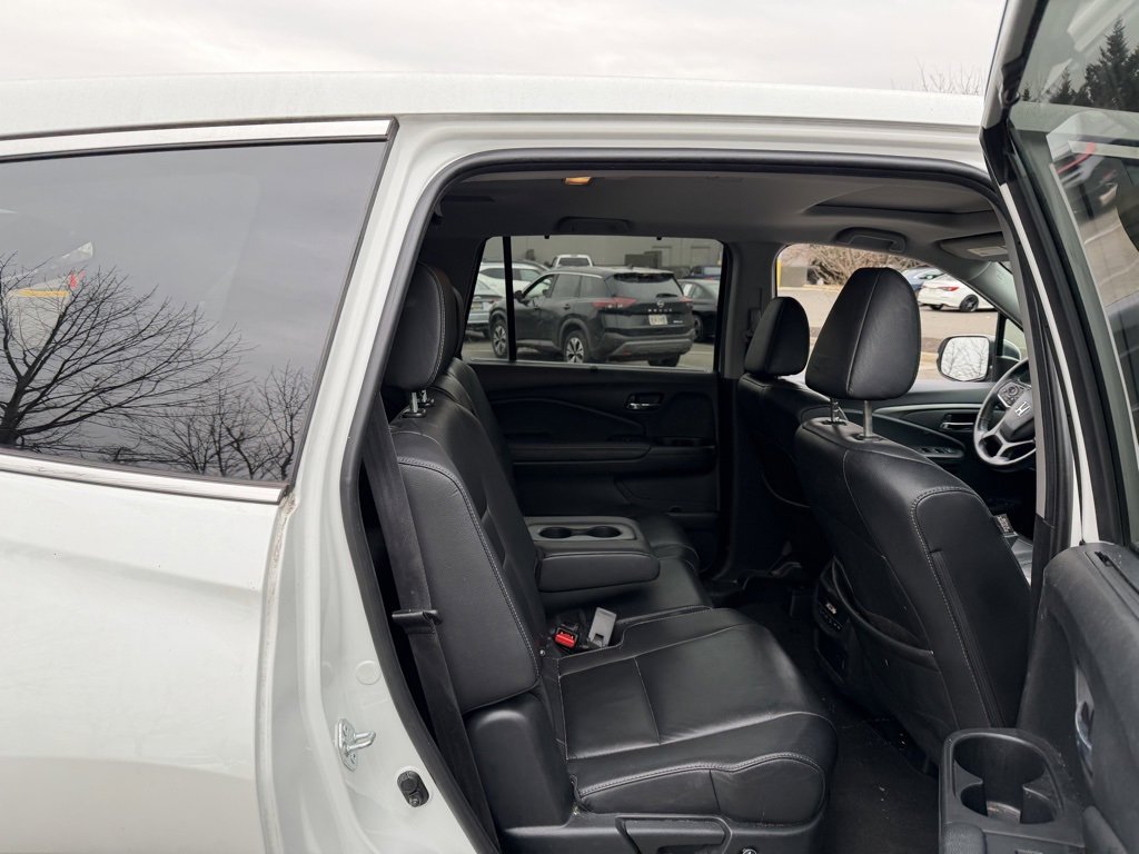 Used 2022 Honda Pilot EX-L image 11