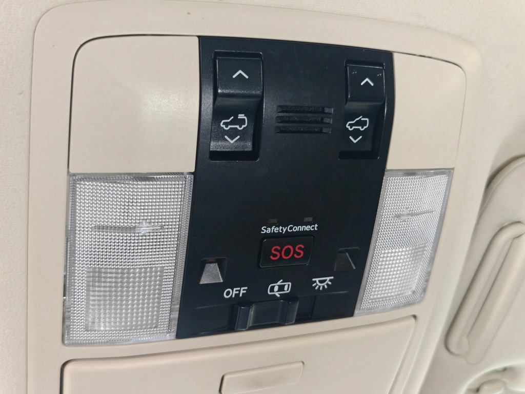 Used 2016 Lexus GX 460 Luxury w/ Preferred Accessory Package AWD/4WD image 10