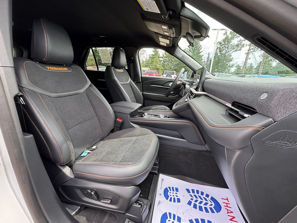 New 2026 Ford Explorer Tremor AWD/4WD image 17