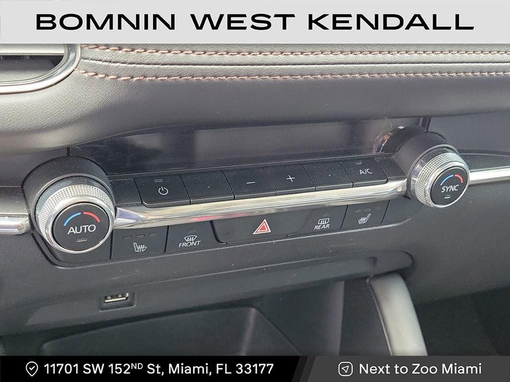 Used 2021 MAZDA MAZDA3 s image 16