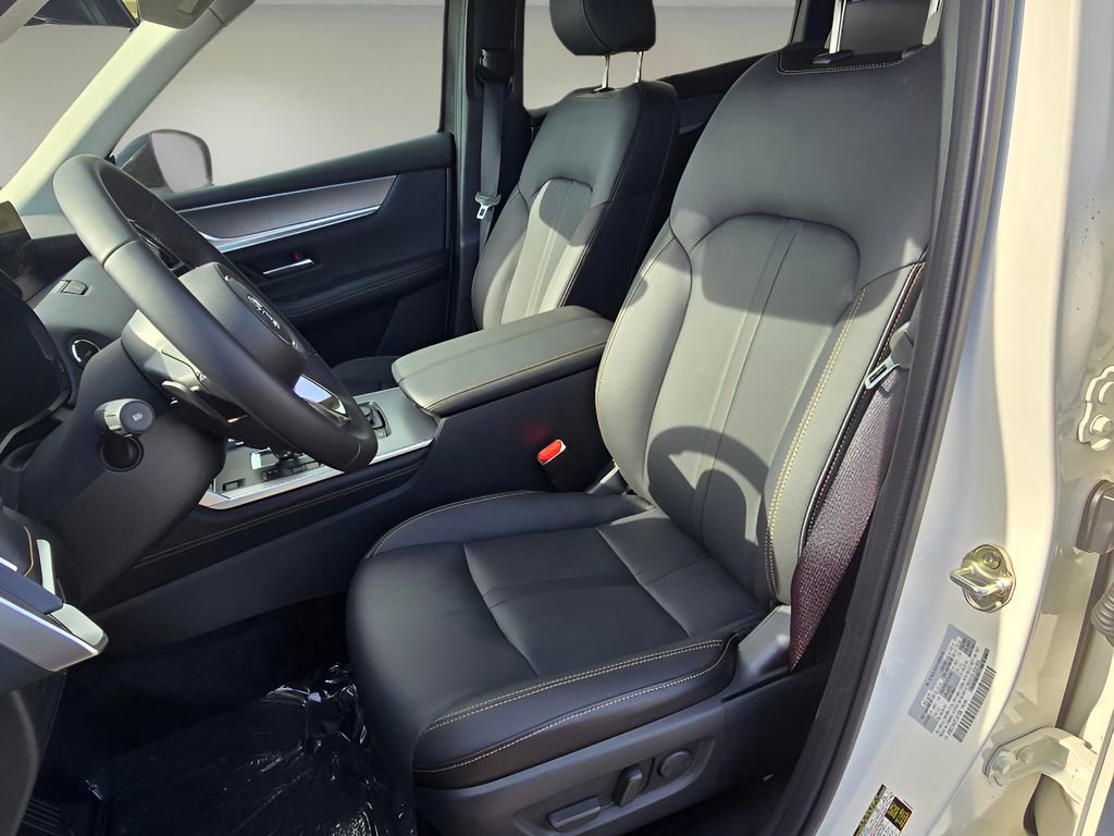 New 2025 MAZDA CX-90 Plug-In Hybrid w/Premium Sport image 13