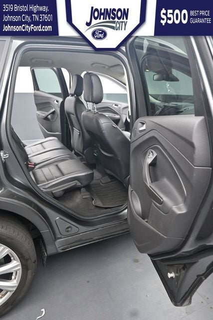 Used 2018 Ford Escape Titanium w/ Ford Safe & Smart Package FWD image 14
