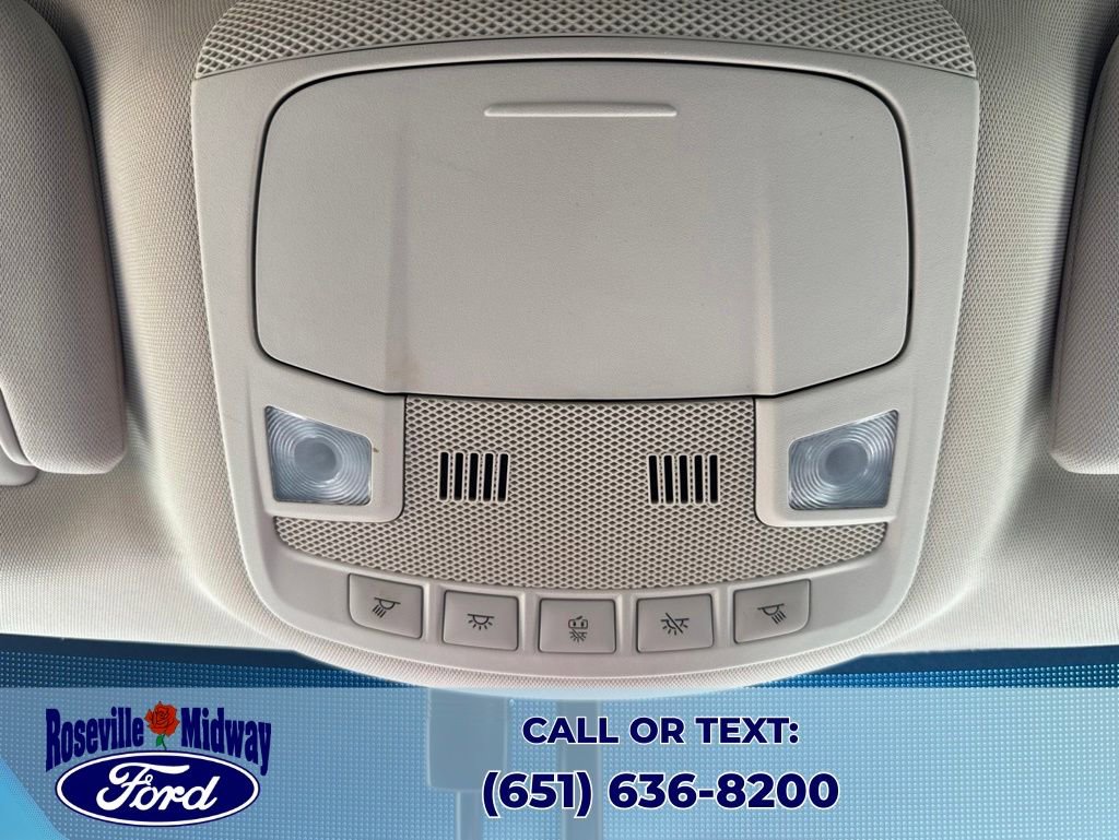 Used 2017 Ford Edge SEL w/ Equipment Group 201A AWD/4WD image 18