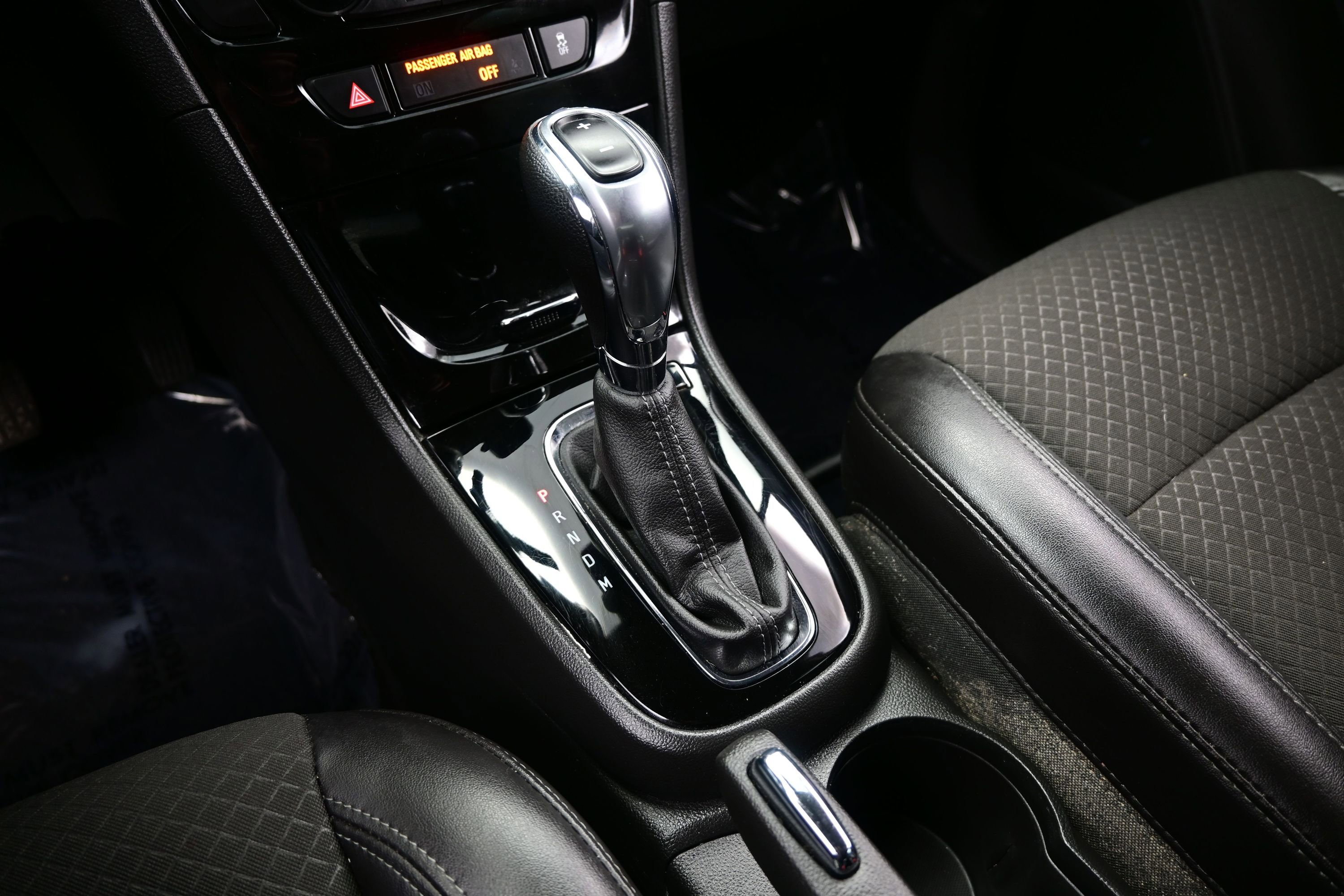 Used 2021 Buick Encore Preferred FWD image 22
