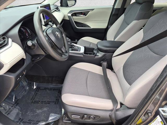Used 2024 Toyota RAV4 XLE FWD image 14