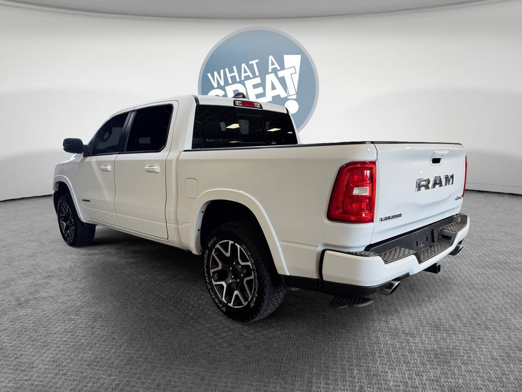 Used 2025 RAM 1500 Laramie w/ Sport Appearance Package AWD/4WD image 6