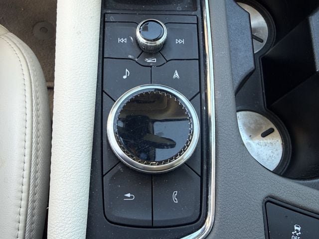 Used 2024 Cadillac XT6 Premium Luxury FWD image 21