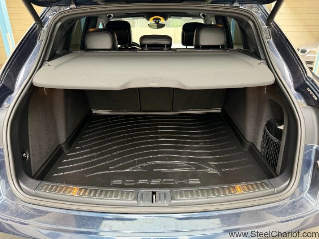 Used 2016 Porsche Macan S image 26