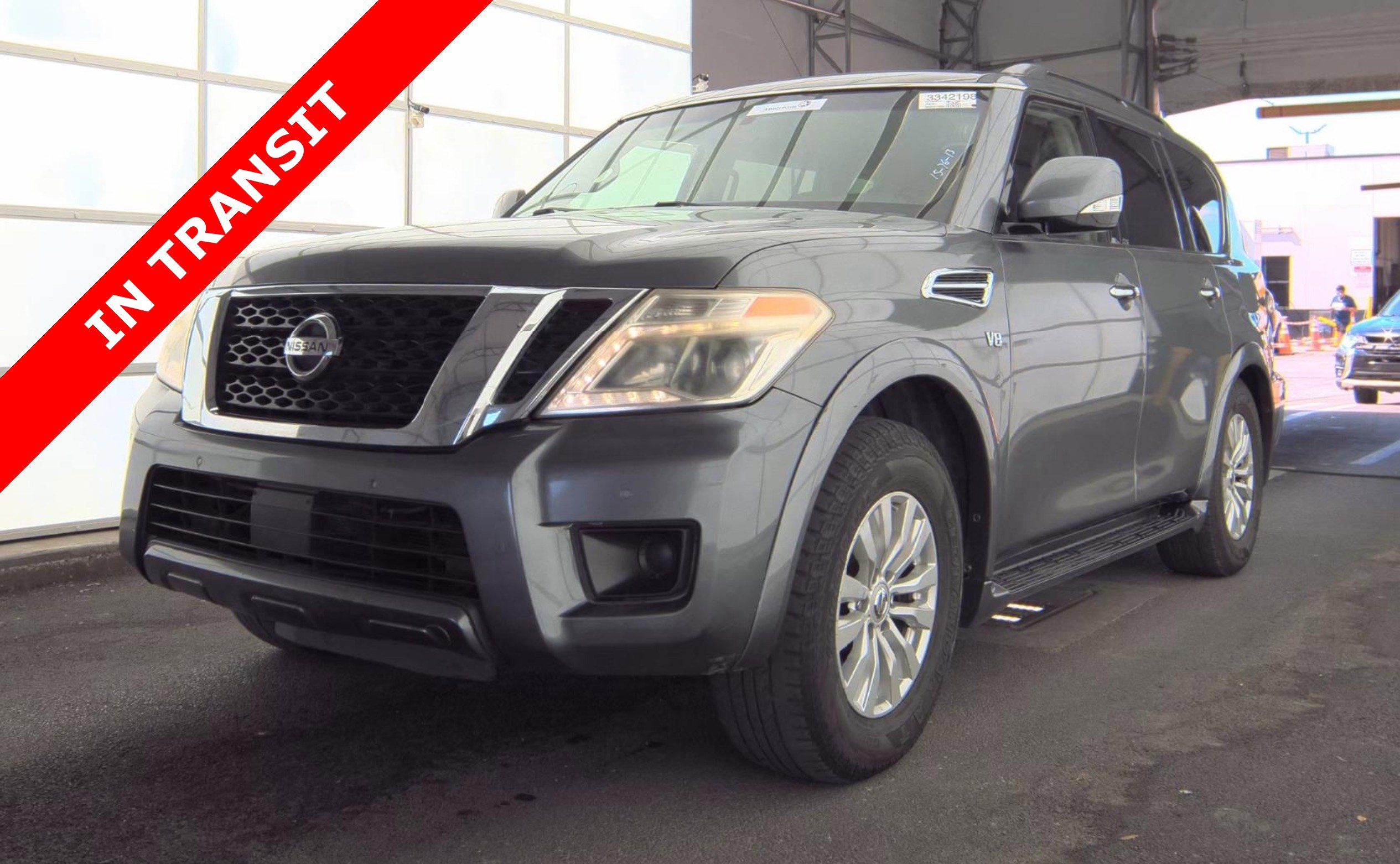 Used 2017 Nissan Armada SV image 1