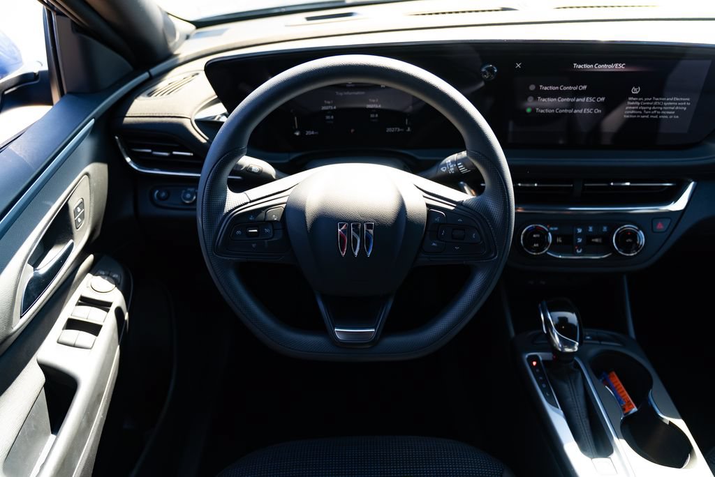 Used 2025 Buick Envista Preferred FWD image 11