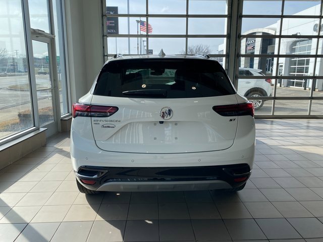Used 2023 Buick Envision Essence w/ Sport Touring Package image 6