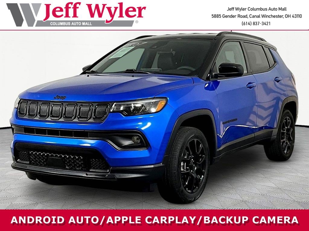 Used 2022 Jeep Compass Latitude AWD/4WD image 1