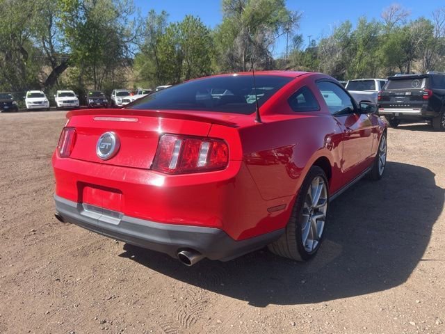 Used 2010 Ford Mustang GT RWD image 5