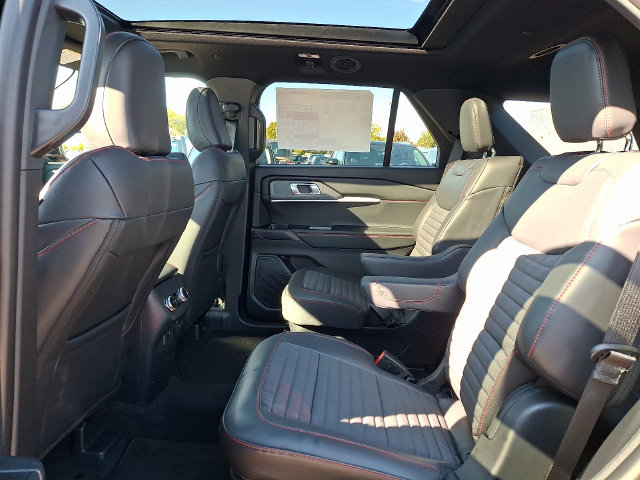 New 2026 Ford Explorer ST-Line AWD/4WD image 5