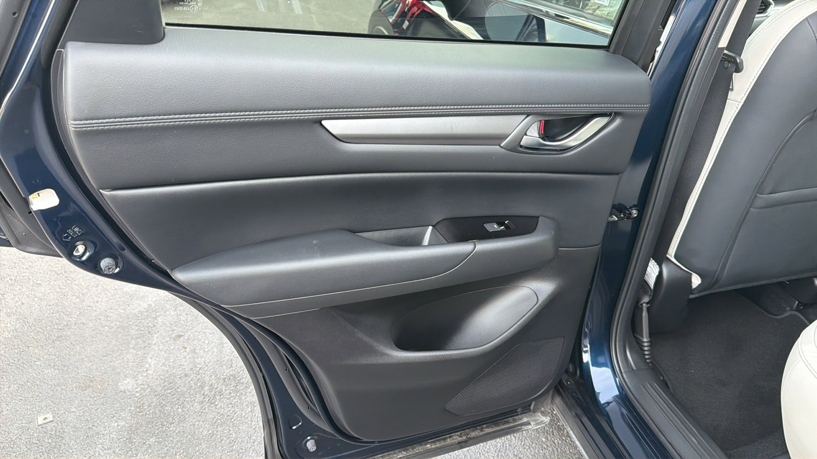 Certified 2023 MAZDA CX-5 AWD 2.5 S w/ Preferred Package image 17