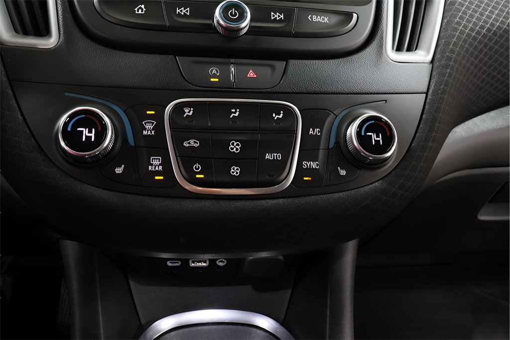 Used 2023 Chevrolet Malibu LT image 9