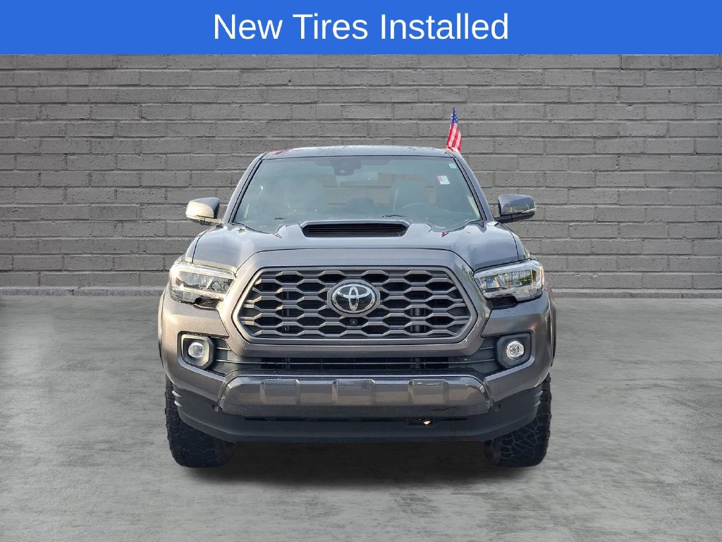 Used 2023 Toyota Tacoma TRD Sport w/ Advanced Technology Package AWD/4WD image 2