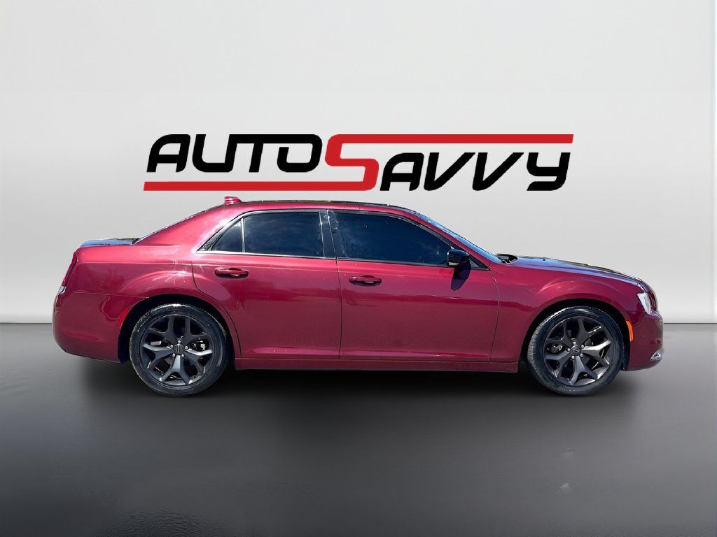 Used 2021 Chrysler 300 S RWD image 8