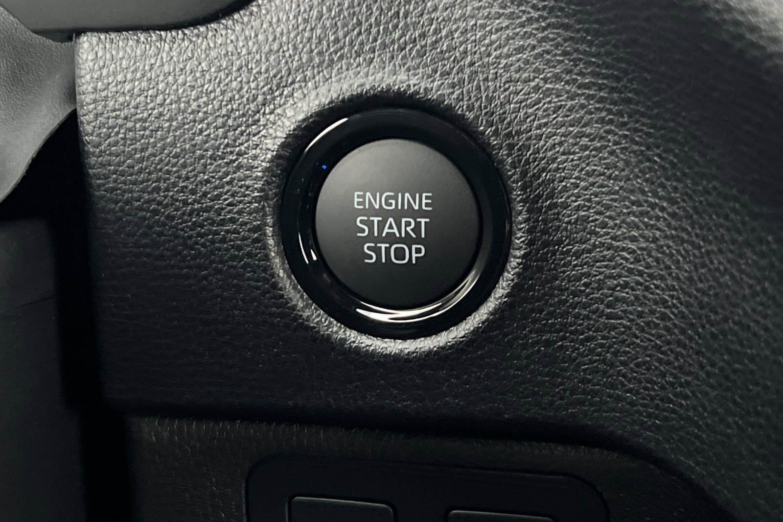 New 2026 Toyota Tundra SR5 w/ SR5 Convenience Package image 18