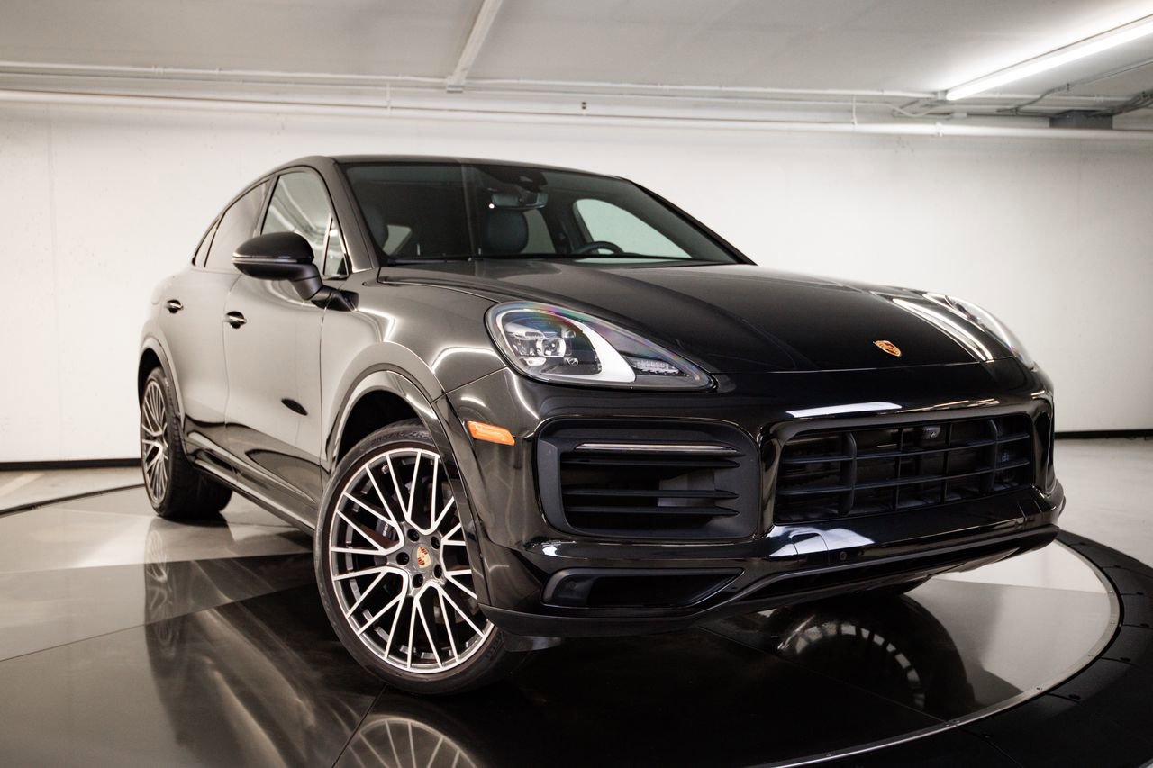 Certified 2023 Porsche Cayenne Coupe AWD/4WD image 9