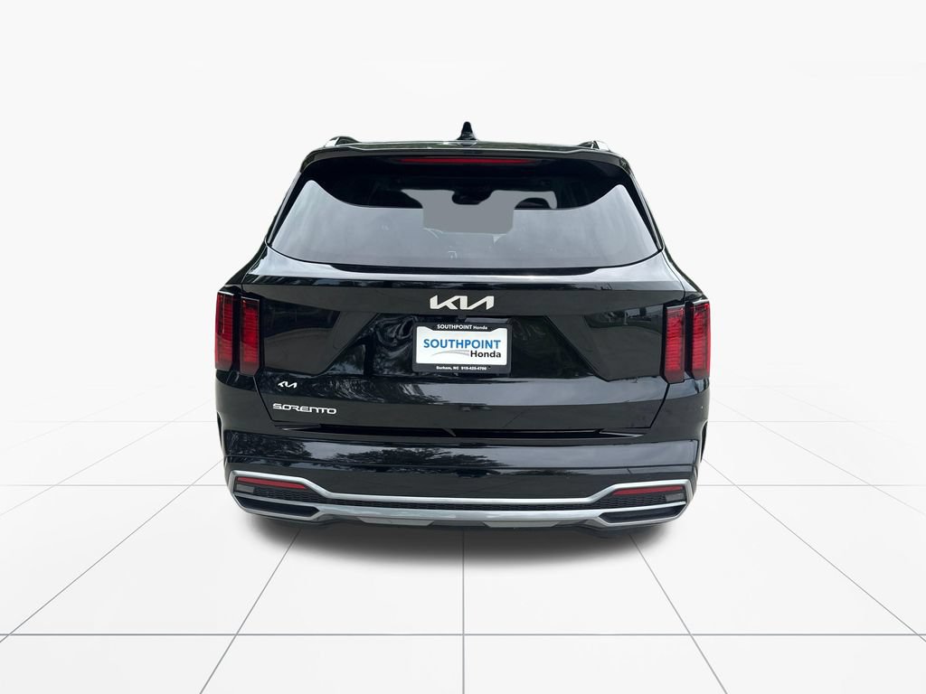 Used 2023 Kia Sorento EX w/ Panoramic Sunroof Package FWD image 7