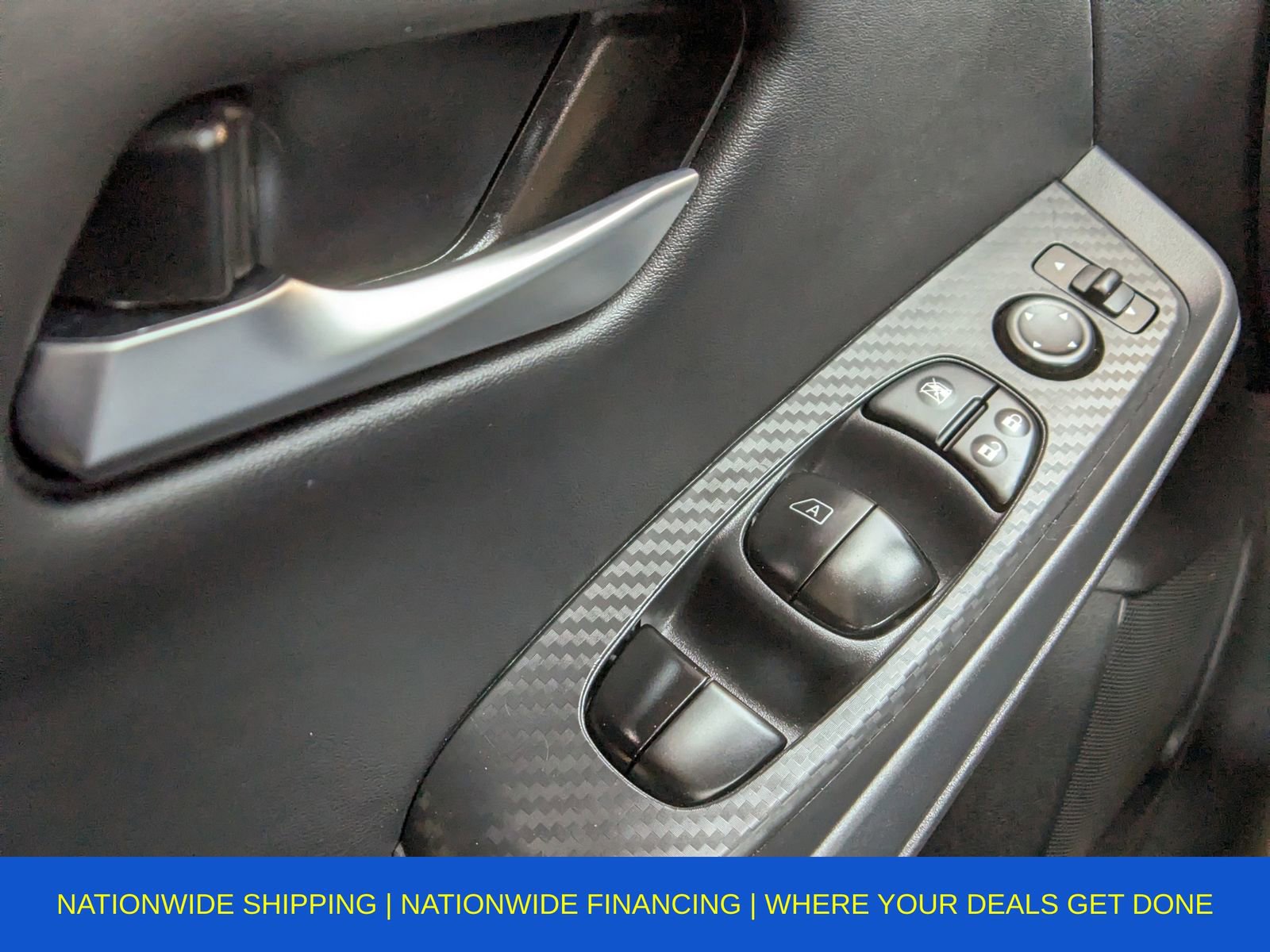 Used 2025 Nissan Sentra SV image 35