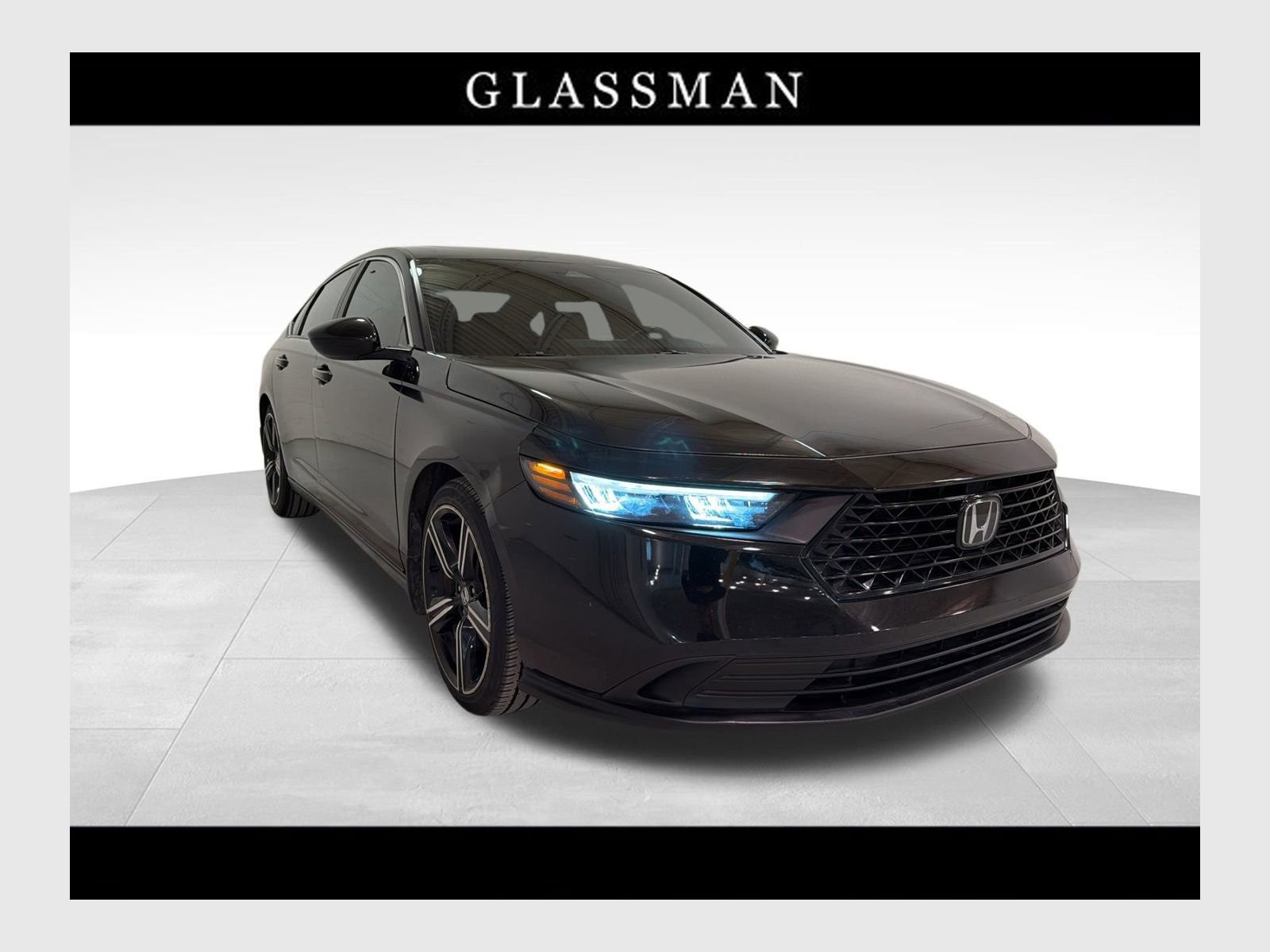 Used 2023 Honda Accord Sport image 1